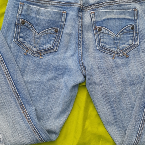 Womens Distressed jeans - Picture 8 of 8